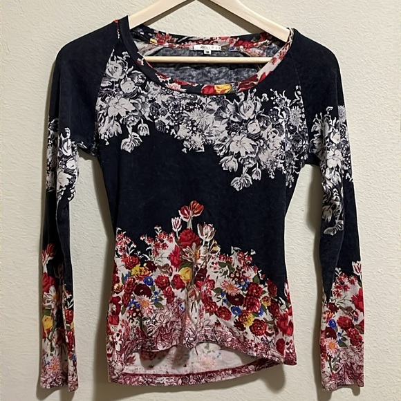 pashma Tops - Pashma Women’s Silk Cashmere Long Sleeve Shirt Size Medium